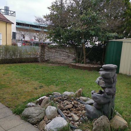 Gute Laune Mit Terrasse Und Garten Zentral 腓特烈港 外观 照片